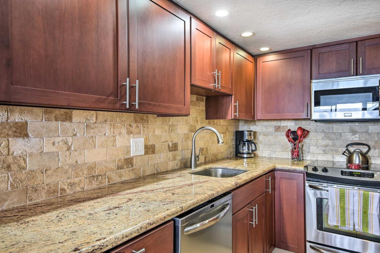 Beachfront Lahaina Condo - Featured On Hgtv! Kahana Kültér fotó
